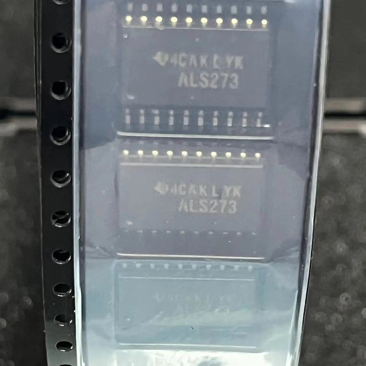 ALS273 74ALS273DWR SN74ALS273DWR New Original In Stock