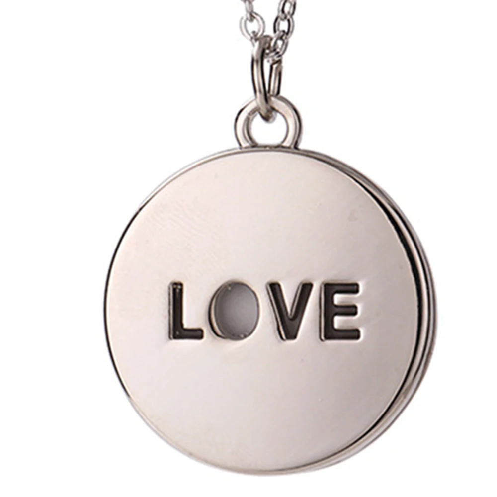 Collar en blanco de sublimación en forma de corazón, collar hueco redondo, cadena plana, colgante, joyería, suministros de manualidades DIY, regalo de San Valentín