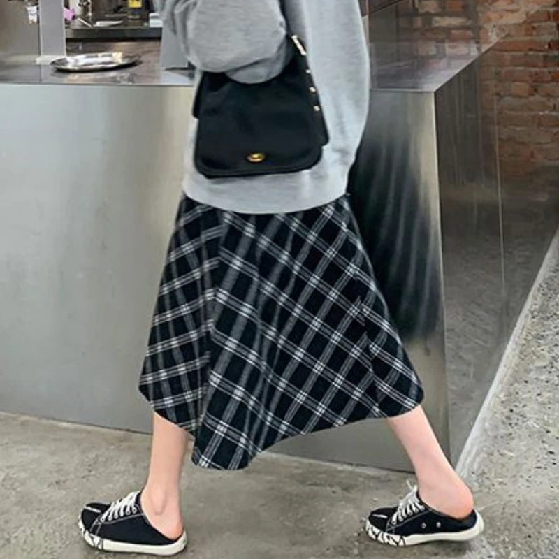 Plaid Midi Skirts Women Clothing Baggy Aesthetic Streetwear Temper Casual Faldas Daily Korean Style Popular Lady Harajuku 2023