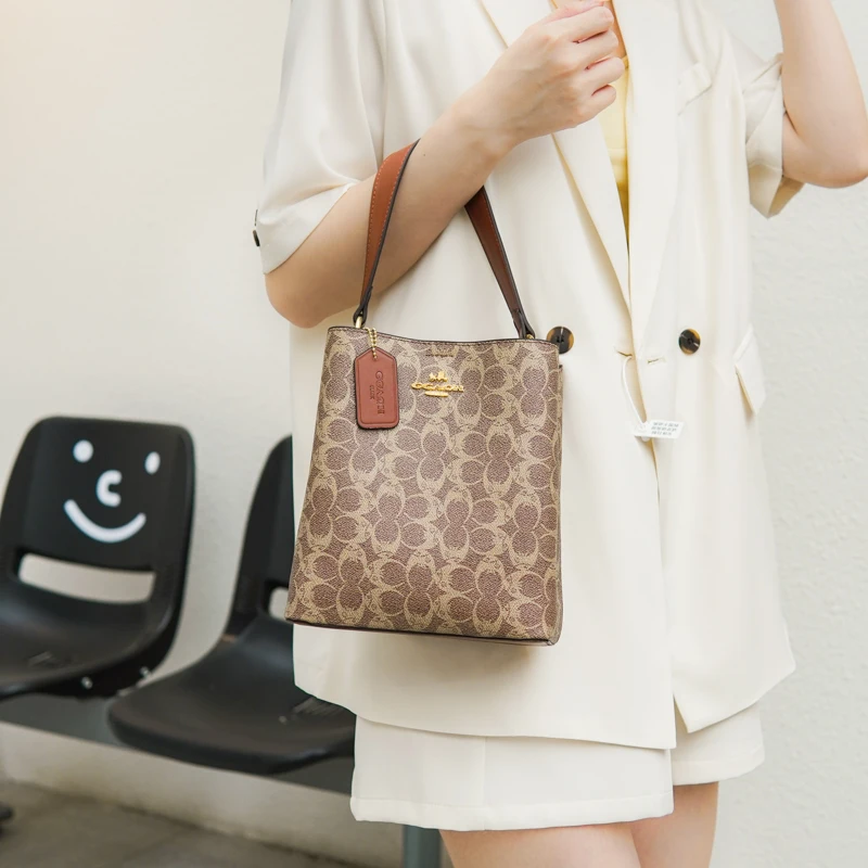 حقيبة كروس نسائية فاخرة من التراث حقيبة يد جلدية كلاسيكية فاخرة بكتف راقي #1