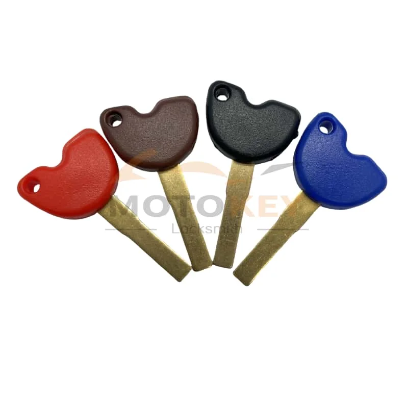 Kunci Motor Untuk PIAGGIO Untuk VESPA 3VTE 125 GTS GTV 250 300 Piaggio MP3 250 Beverly 350 Gilera 500 Kunci chip yang dapat dilepas
