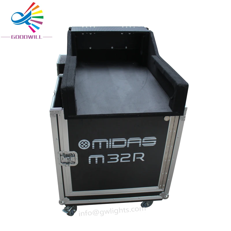 Flight Road Flip DJ Flight Case com Casinha, Midas M32R Mixer Console