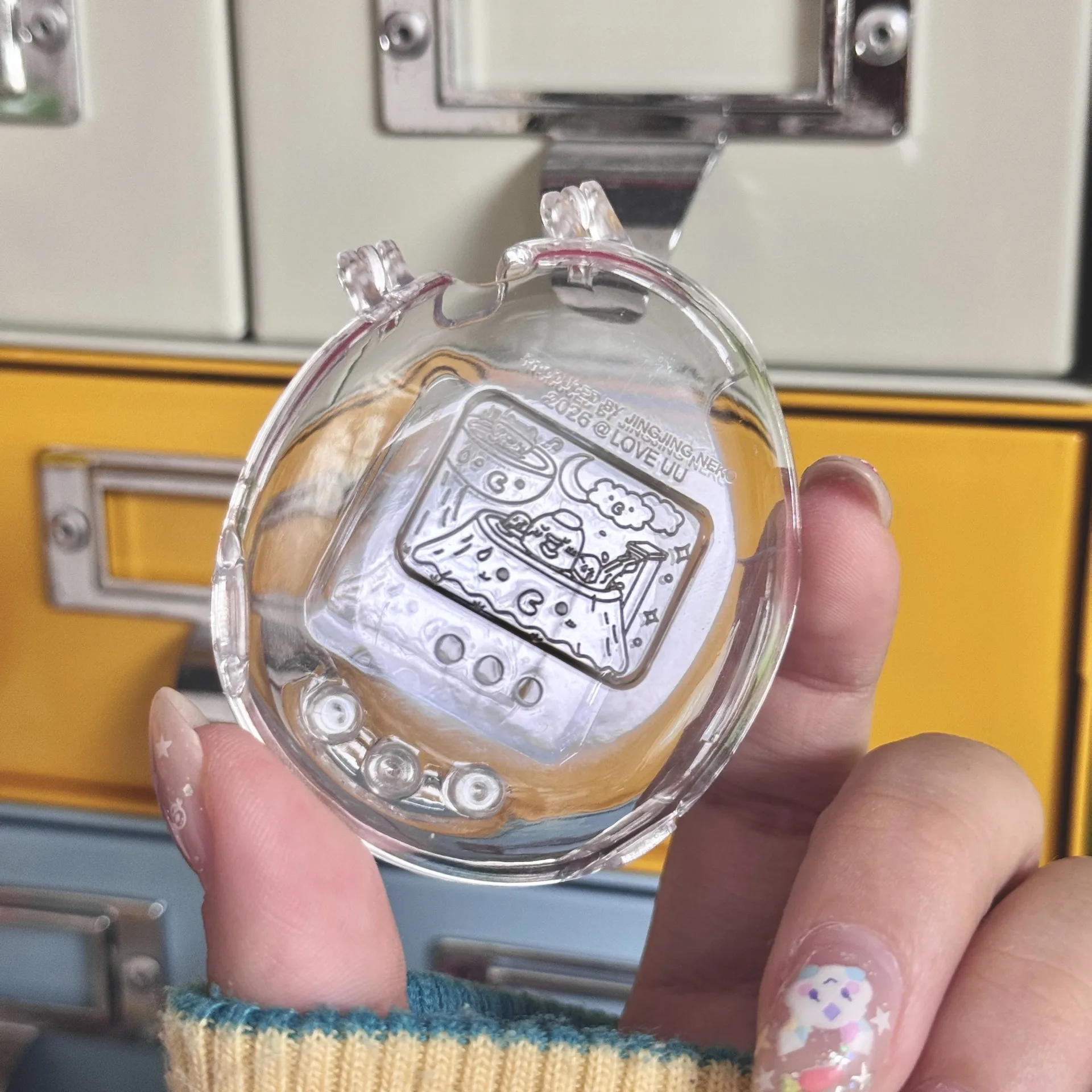 

Tamagotchi Black & White Reissue V3 Japanese/European/American Version 2/3/4 House Transparent Protective Case