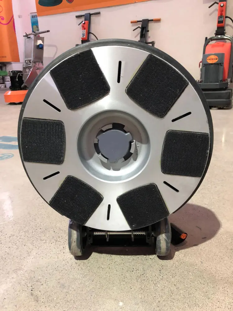 STLF Karva 18 "3HP 200 RPM multifunctionele opknap-/slijpmachine