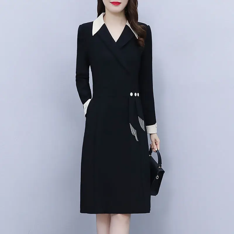 Western Style Pullover Suit Collar Women's 2024 Autumn Patchwork Pocket Belt Button Solid Color Waist Slimming Fashion Dress