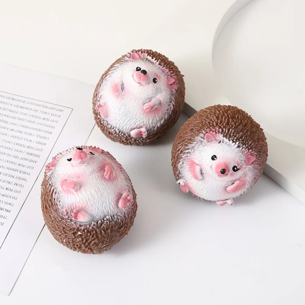 Stress Ball Animals Cartoon Hedgehog Decompression Toys TPR Quick Rebound Fidget Toys Kids Fun Squeeze Toys Halloween