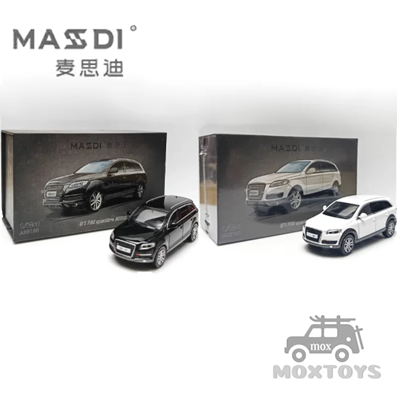

MASDI 1:64 Q7 SUV Diecast Model Car