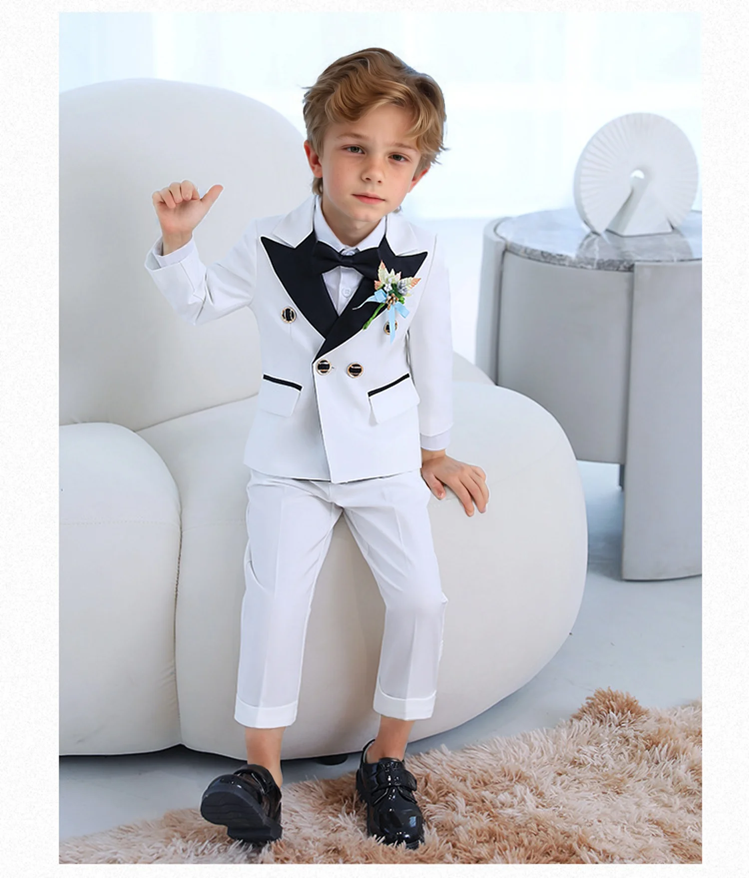

Children 3Pieces White Wedding Suit Kids Jacket Pants Botwtie Photograph Suit Flower Boys Birthday Tuxedo Party Dress