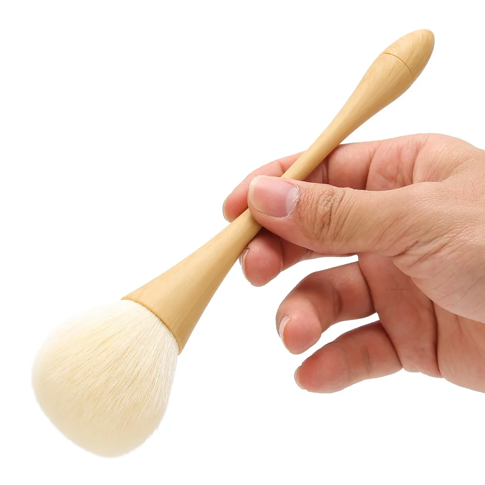 Effective Cleaning Nylon Hair Nail Dust Brush Wooden Handle Soft Fluffy Nail Cleaning Brush Nail Dust Removal Brush Makeup Tool