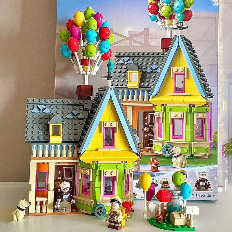 

Disney Balloon House Building Blocks Puzzle Model Toy - Ideal Birthday Gift for Girls Ornament Creative Educational Playset