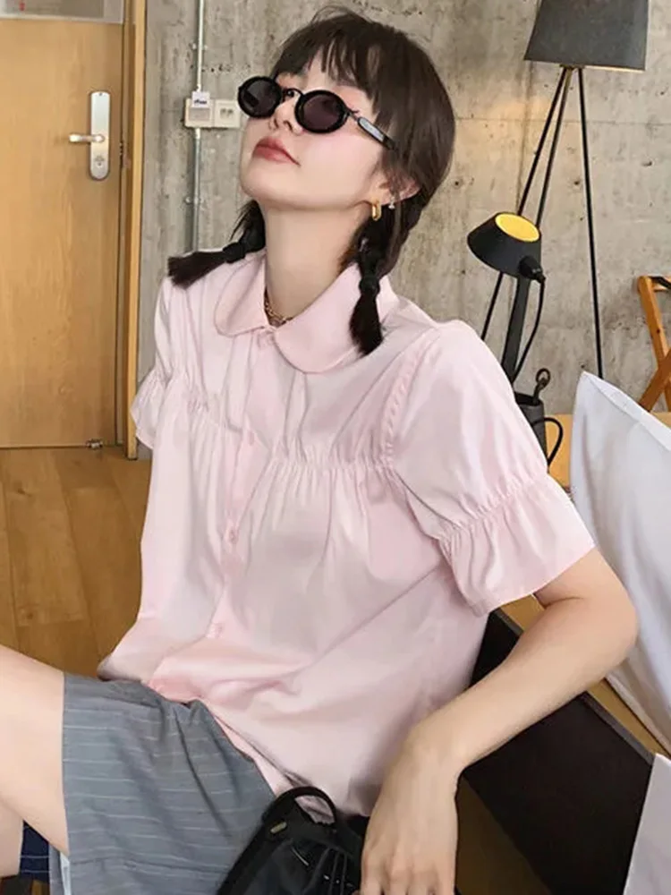 Elegantna 丝绸荷叶边衬衫，优雅设计