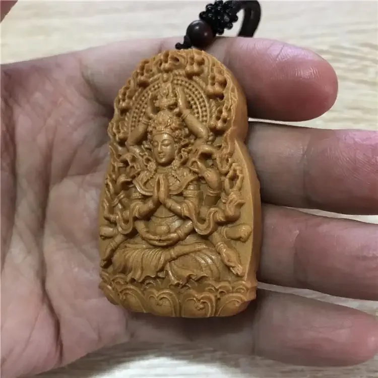 

Natural Sandalwood Thousand-hand Guanyin Pendant Belongs Patron Saint of The God Wooden Buddha Plaque Bodhisattva Lucky Necklace