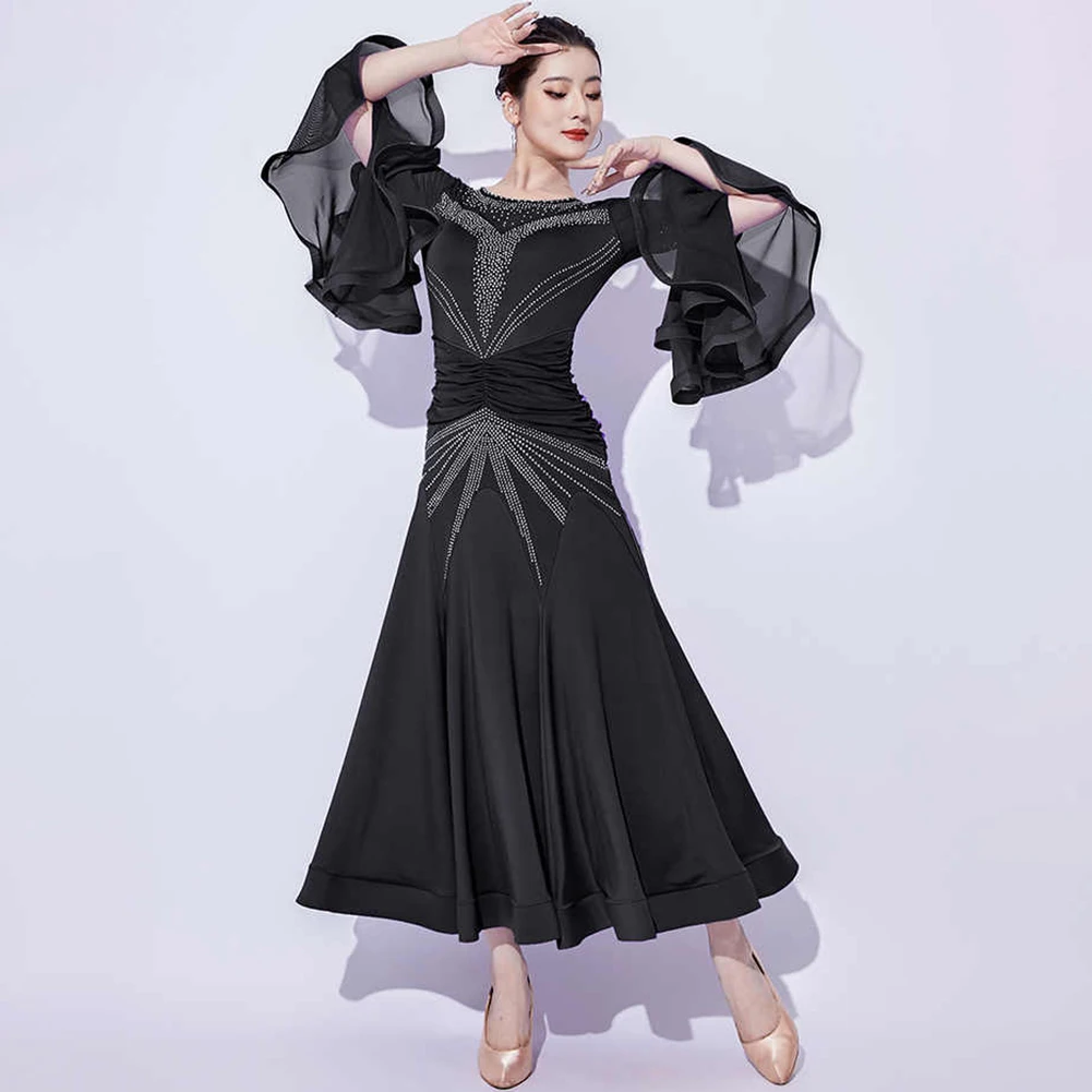 

Dance Club Costumes Big Skirt Modern Waltz Dress Practice Clothes Rhinestones Purple Black Dance Clothing Ladies Horn Sleeves