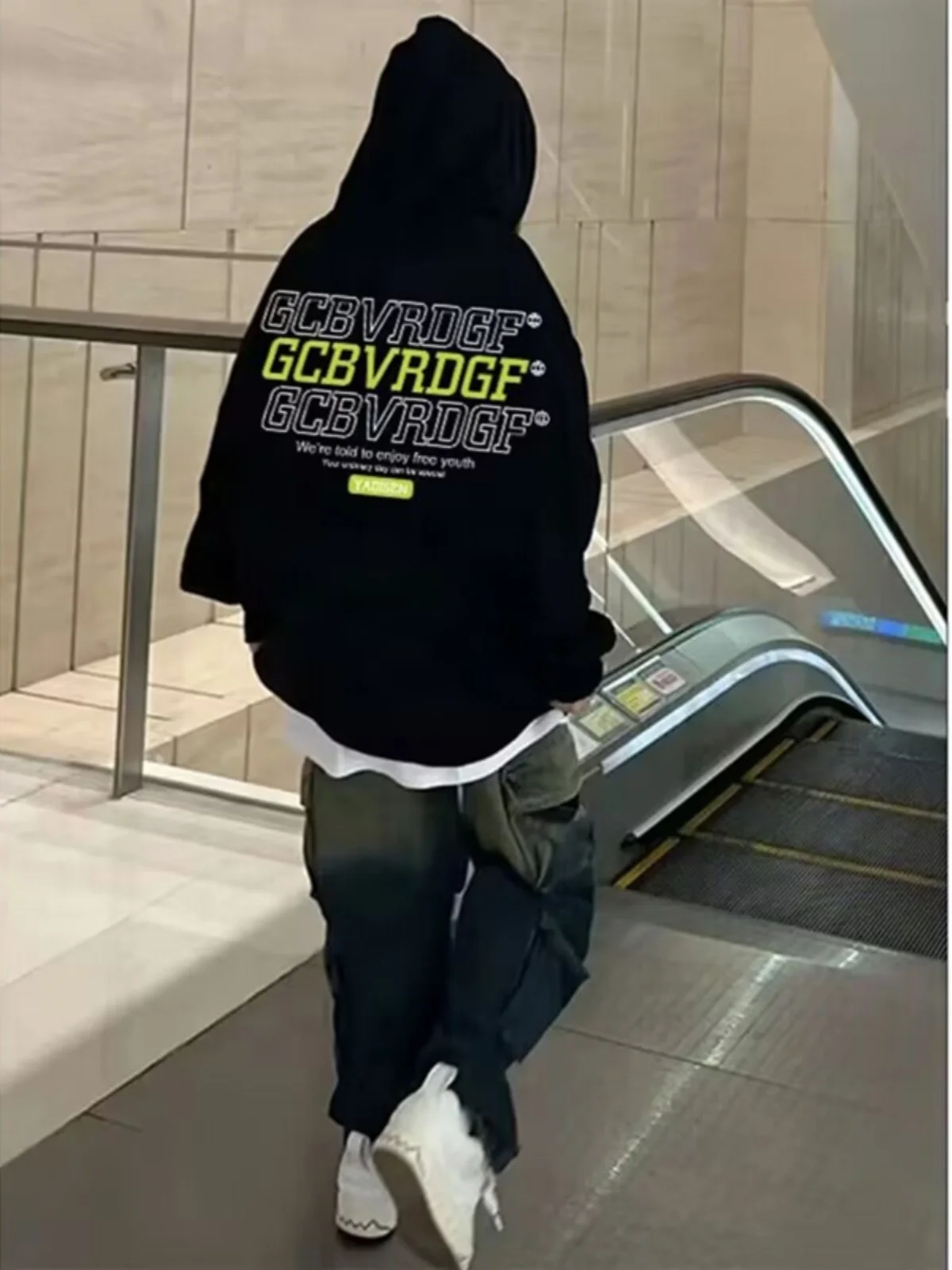 

Мужская толстовка в американском ретро-стиле, прочная и плотная, в стиле уличного хип-хопа, модная куртка, повседневная свободная толстовка из полиэстера
