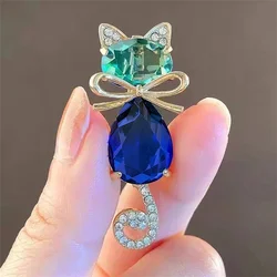 Korean Rhinestone Cat Brooches For Women Bow Animal Brooch Pins Fashion Crystal Corsage Everyday Accessories Party Jewelry Gift