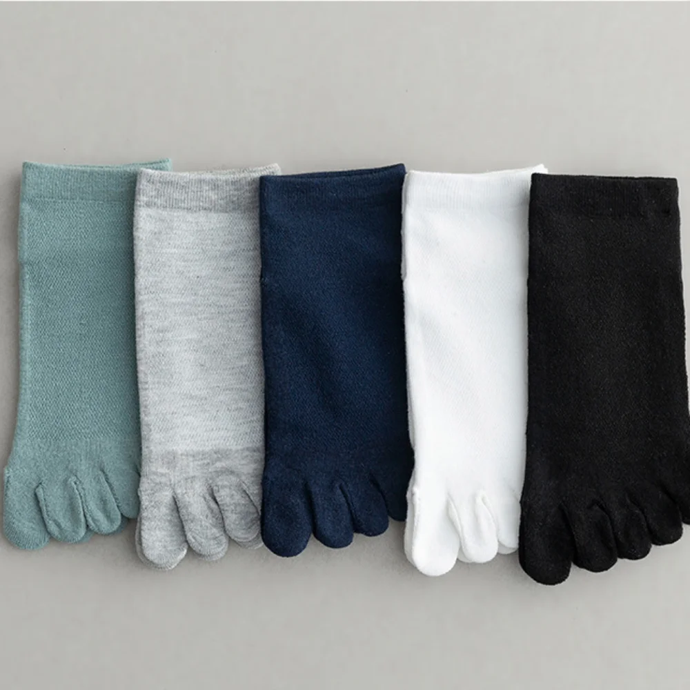

Sweat-absorbing Cotton Men's Five Finger Socks Ankle Hosiery Hollow Male Mesh Five Toes Socks Sports Socks Solid Color Running