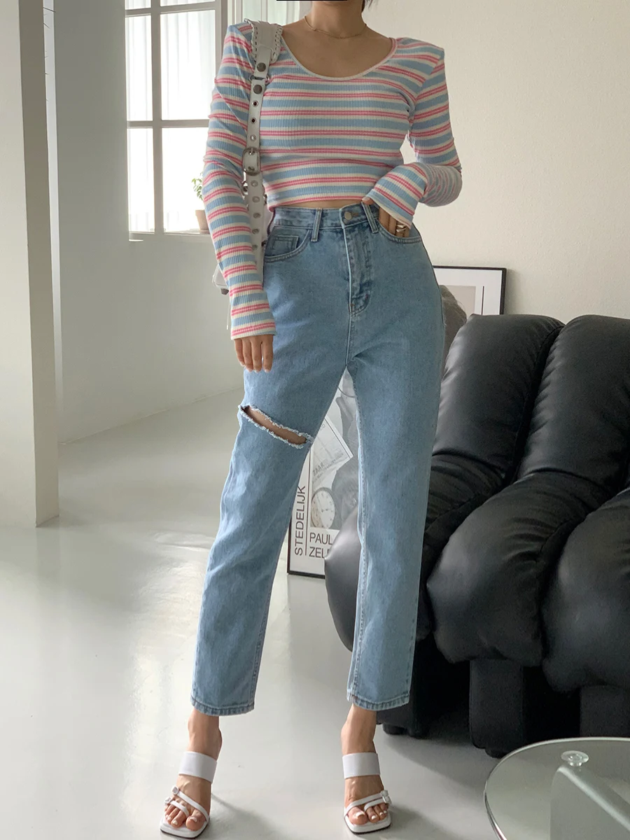 Retro Waed High Waist Women's Jeans Cut out Hole Nine Point Long Leg Lengthening Slimming Matched with Frayed  Capri Pants