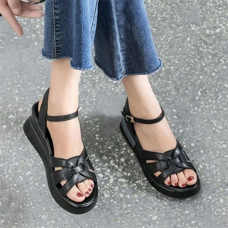Dames platformsandalen Retro kunstleer vrijetijdsschoenen Comfortabele enkelbandje Dikke hak zomersandalen