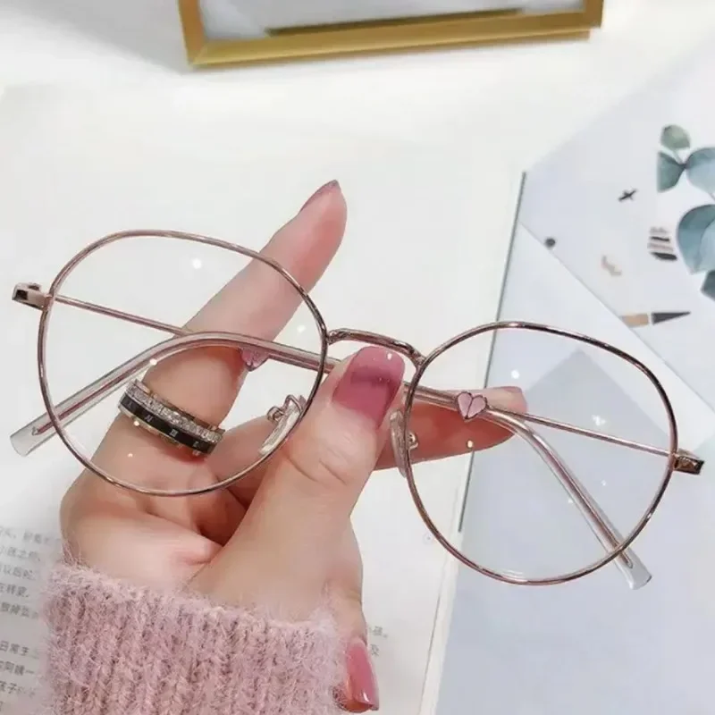 New Anti-Blue Light Glasses Metal Thin Round Frame Heart Design Fashion Eyeglasses Eyes Protection for Girls Computer Spectacles