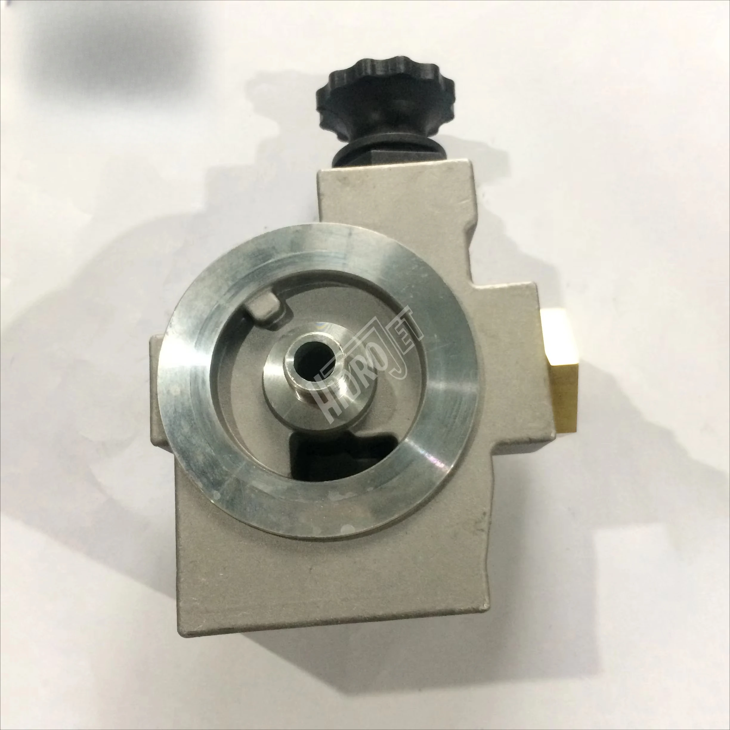 

Головка топливного фильтра двигателя QSB6.7 3975404 396398100 Насос подачи топлива FS19732, часть грузового насоса для фильтра R225-7