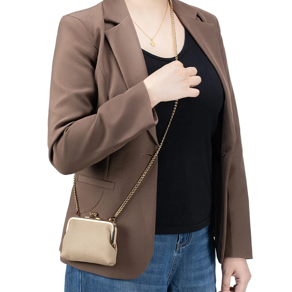 

2025 new women's lychee pattern clip wallet new compact coin storage bag leather fashionable chain mouth gold bag