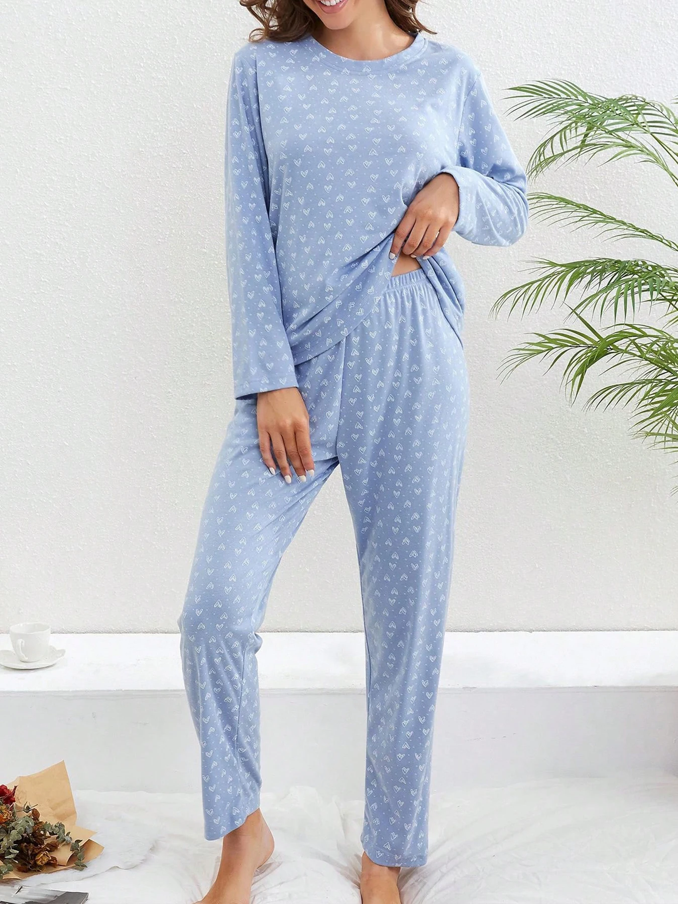 

Весна, лето, осень, зима, женский пуловер из 2 предметов с круглым вырезом, брюки с длинными рукавами и сердечками с рисунком в горошек, домашняя одежда, одежда для сна