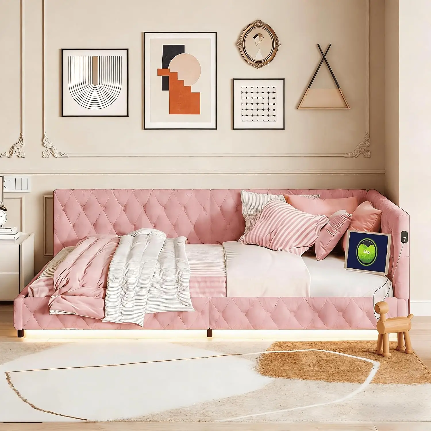 Gepolstertes Schlafsofa 140 x 200 cm, Tagesbett mit LED-Beleuchtung und USB-Ladeanschluss, Tagesbett, Jugendbett mit Holzlattenrost, Einzelbett, Gästebett, Teddy-Stoff
