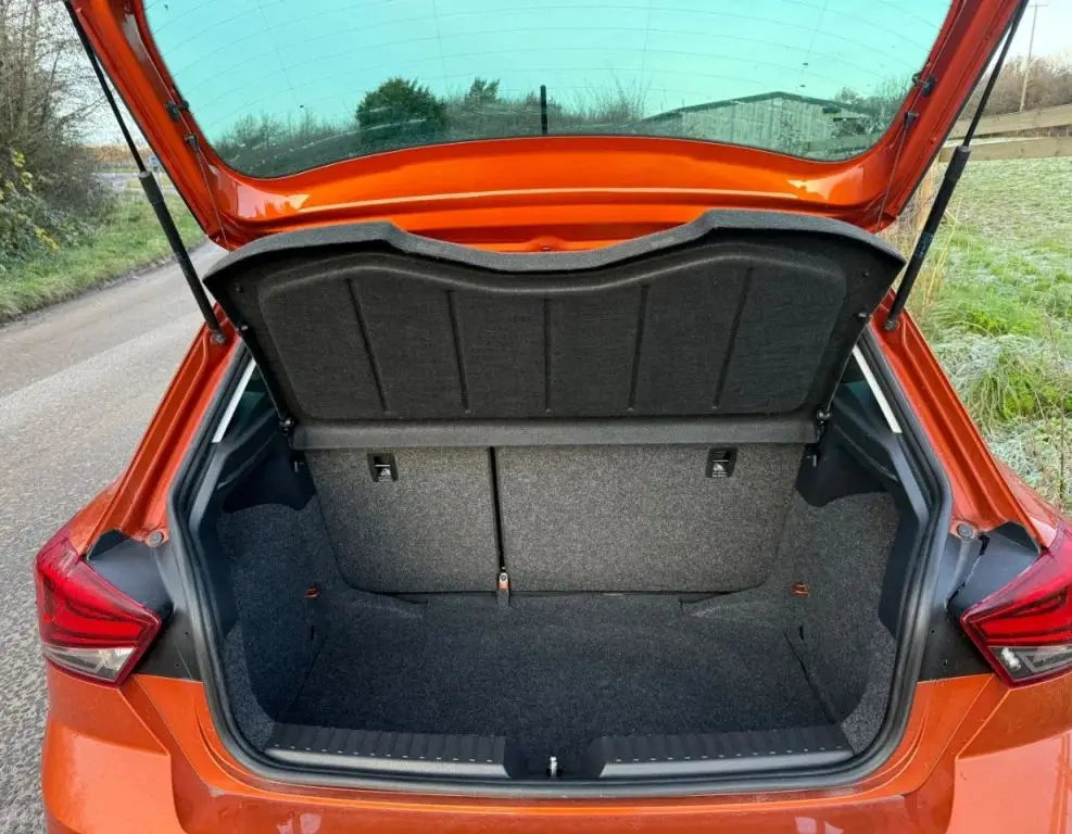Auto Struts With Springs For SEAT Ibiza Mk5 6F hatchback 2017-present Rear Tailgate Trunk Boot Lift Supports Shock Damper Rod