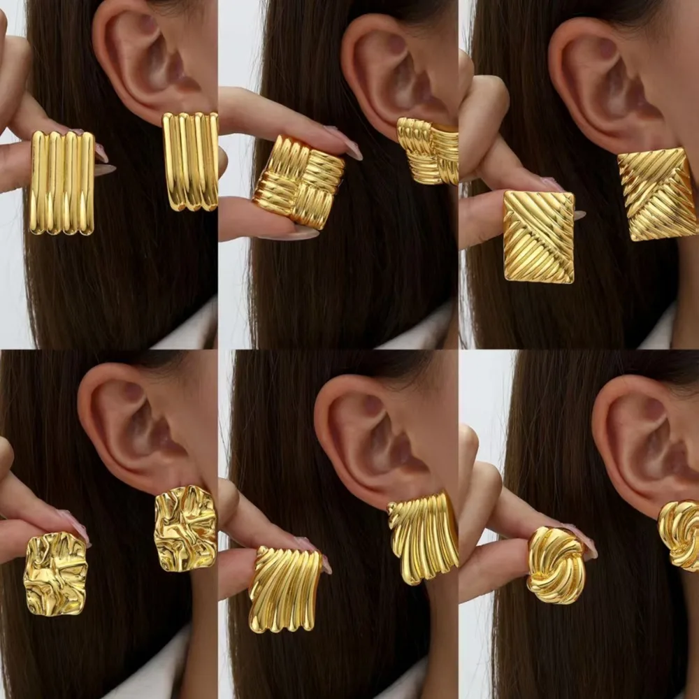 Retro Personality Geometry Fold Square Wave Stud Earrings for Women Charm Fashion Hip Hop Rock Party Jewelry Accessories Gift