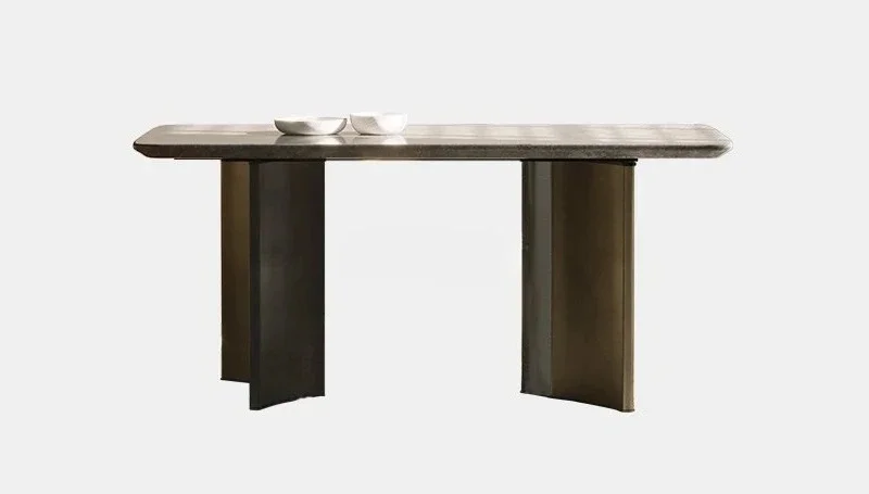 

Современный обеденный стол и стулья из каменной плиты в стиле лёгкой роскоши