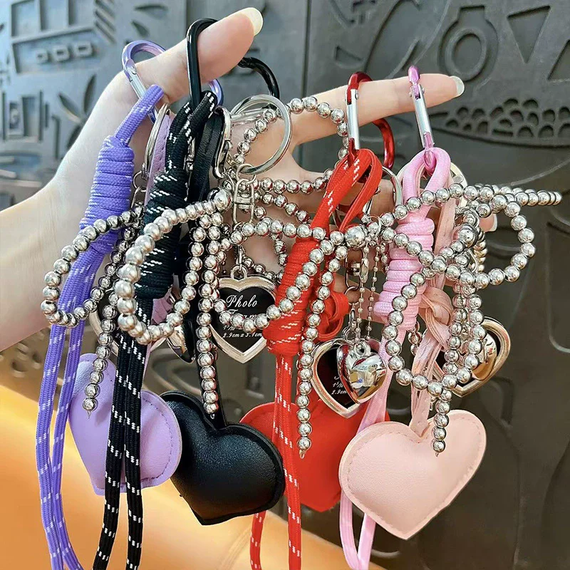 Taschenanhänger Geschenk Herzform Kunstleder Schlüsselanhänger Lebendige Farben Tasche Dekor Charm Tasche Autoschlüssel Zubehör Ornament – Detail 2