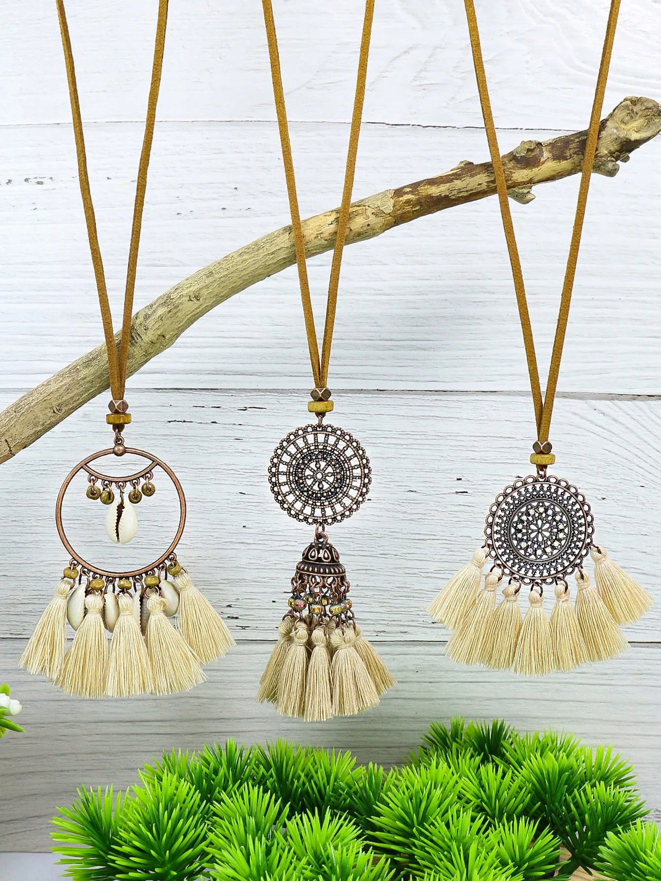 Ethnic Holiday Style Wooden Women\'s Necklace Sweater Chain Beach Holiday Travel Daily Matching Pendant Tassels Necklace