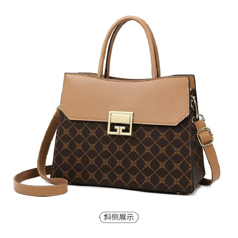 

Fashion-Forward Messenger Purse - Trendy Crossbody Bag With Vintage Charm And Large Capacity