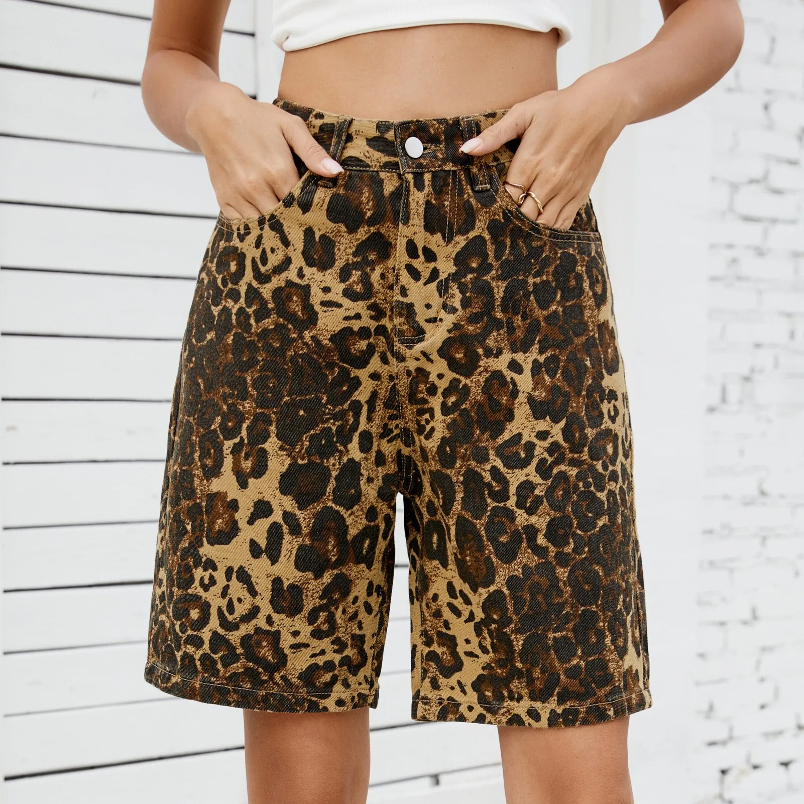 Summer Women's Clothing Slimming Leopard Print Casual Wear Street Style Shorts For Woman Vintage Washed Denim Mid Waist Five