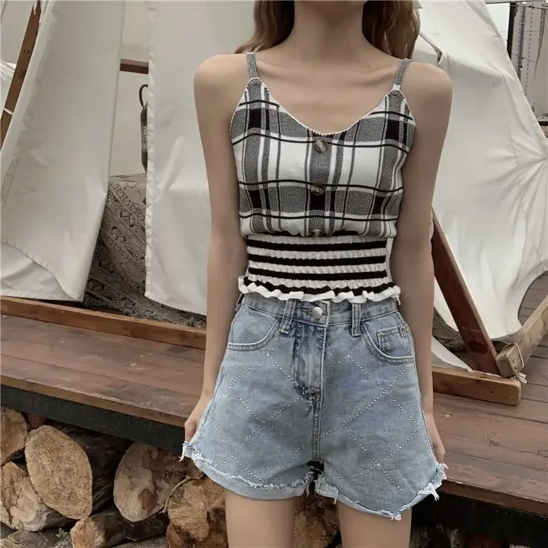 2024 Spring/summer Korean Version of Women's Fashion V-neck Button-down Vest Pleated Elastic Clothes