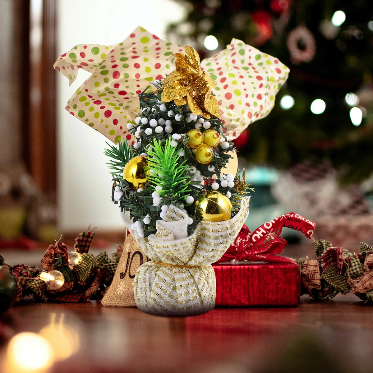 

2Pcs Mini Christmas Tree Decorations Craft Desktop Table Indoor Holiday Office Plastic Artificial Small Trees Xmas