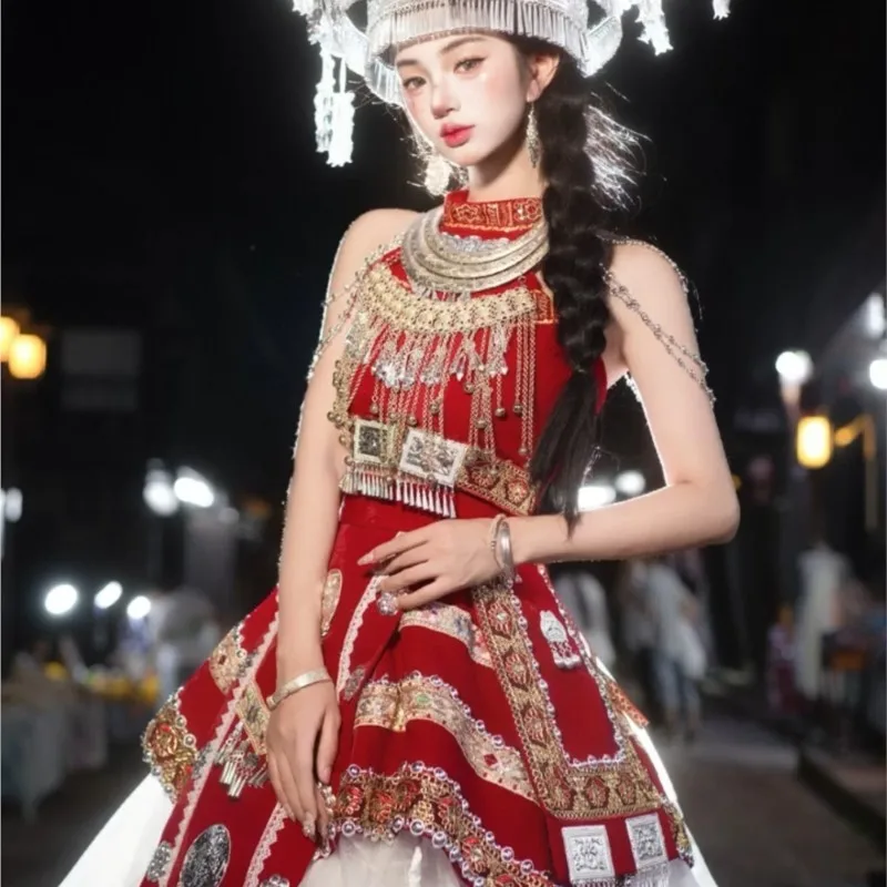 مجموعة كاملة من فساتين الشاش الأحمر للنساء في الأزياء العرقية نمط جديد أداء زي التصوير الفوتوغرافي السفر الغريب #2