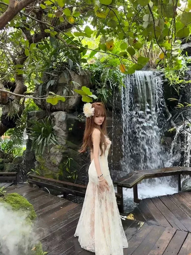 ชุดเดรสผู้หญิง สไตล์เรียบหรู สำหรับฤดูใบไม้ร่วง ผ้าทวีด ลายตารางสีตัดต่อ คอเต่าครึ่งตัว แต่งผ้าแบบแพทช์เวิร์ค ทรงเอไลน์ สีขาว เหมาะสำหรับงานรับปริญญาและใส่ทำงาน