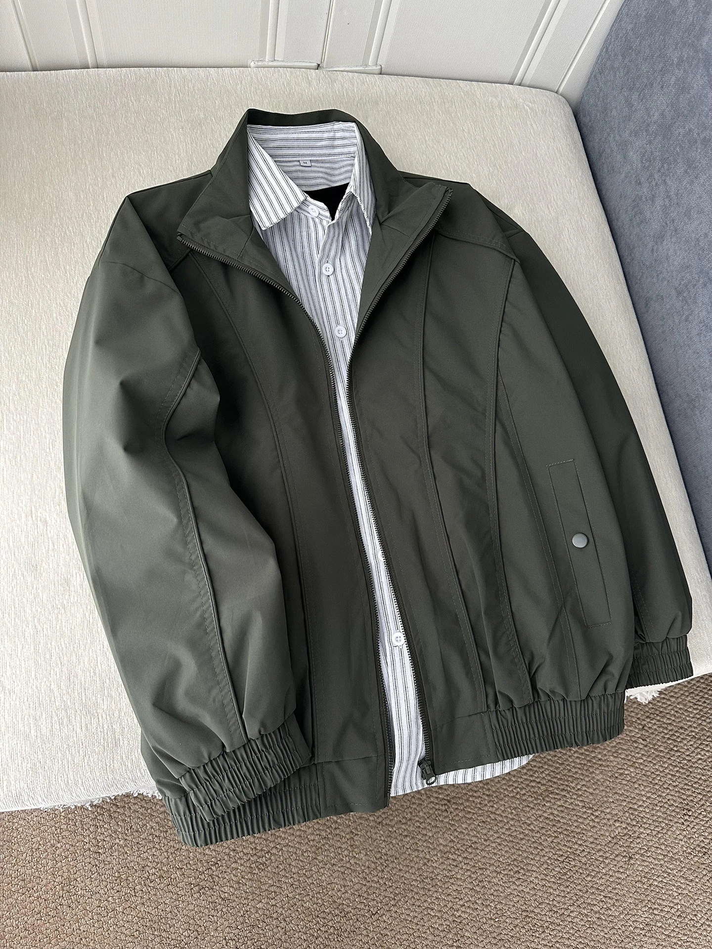 

Ou Mumiao een Deconstructed Patchwork Workwear Jaet Men's ort Sle Stand Collar Baseball Coat Autumn High Faion