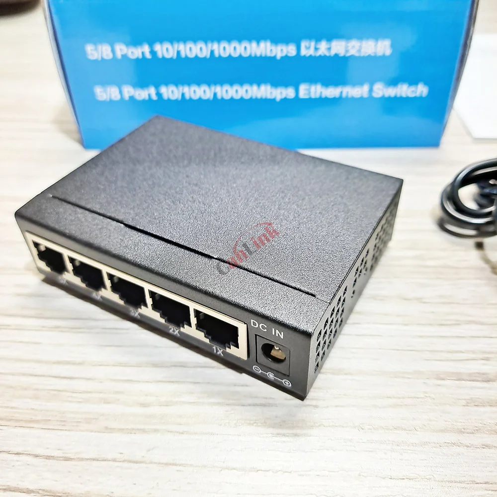 

5/8 Ports Gigabit Switch 10/100/1000Mbps, 16 Port 100M Network Switch Lan Hub High Performance Ethernet Smart Switcher