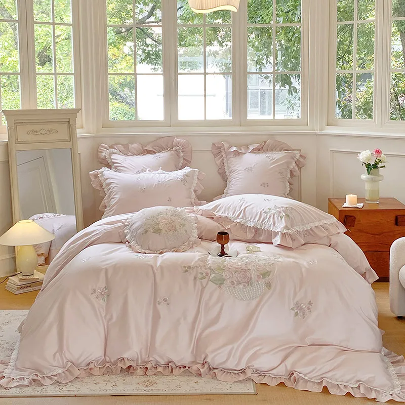 Quality Bedding Sets Vintage Flower Embroidery Lace Quilt Cover Home Stitch Plaid Bed Sheet Pillowcase Duvet Cover King Queen 이불