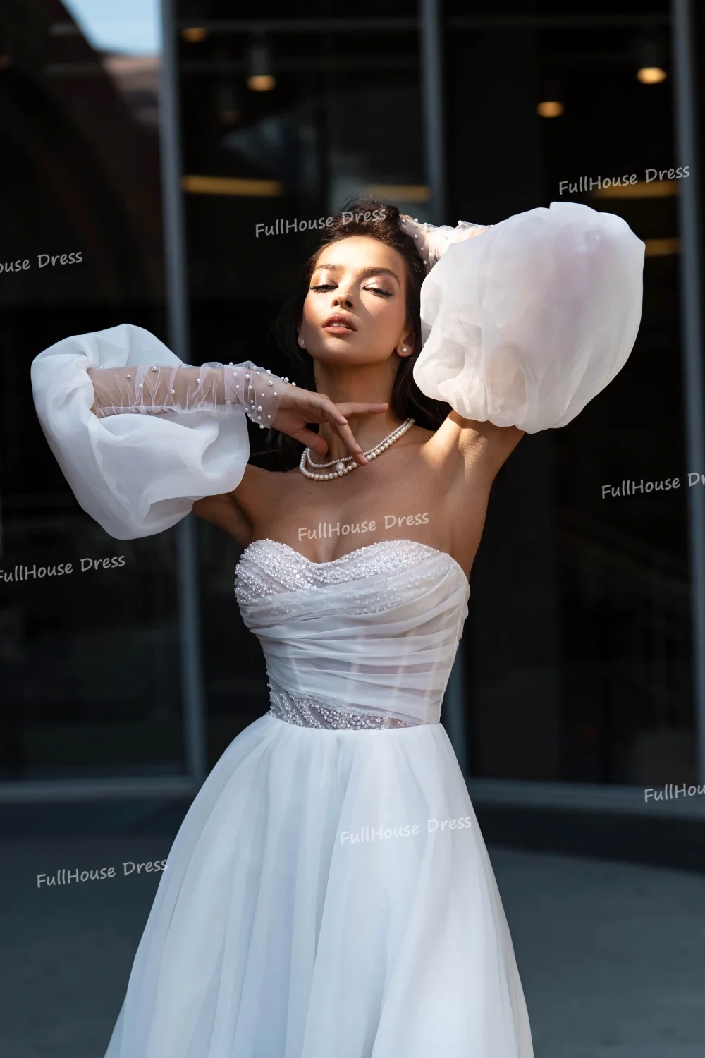 Vestido de novia bohemio personalizado con cuello en forma de corazón, vestido de novia plisado de Organza con abertura lateral, vestido de novia con cuentas y manga abombada