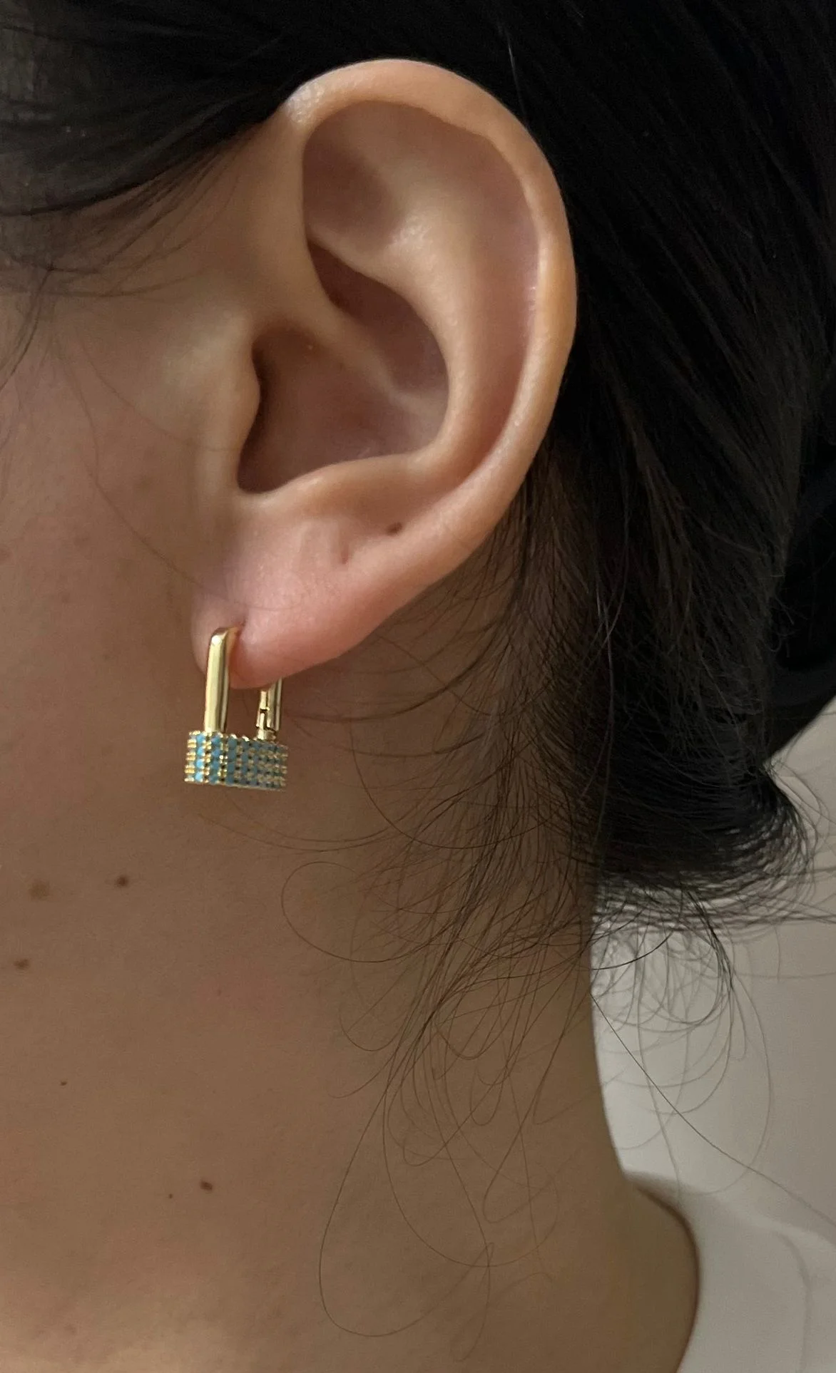 Korean new design fashion jewelry 14K gold plated blue zircon lock earrings elegant women's daily work accessories