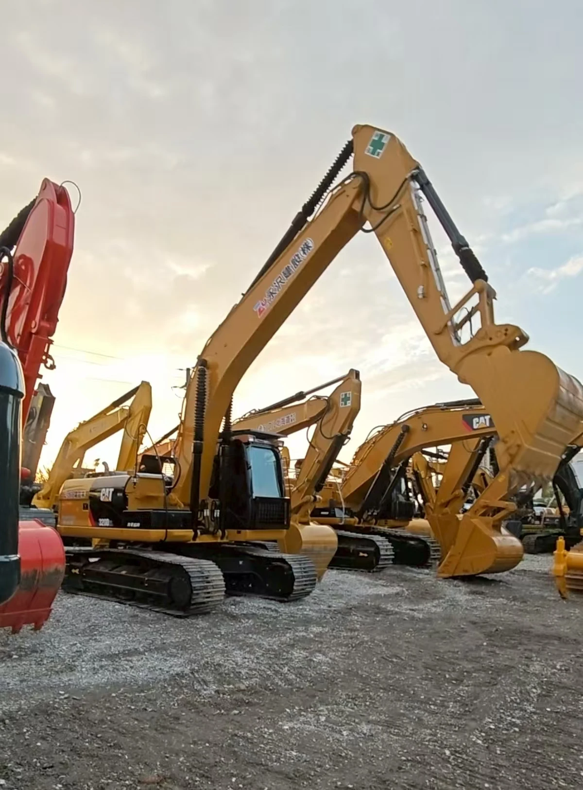 Best Price Cat320 20 Ton Large Excavator Excellent Quality With Low Working Hours Fast Delivery Core Motor Component