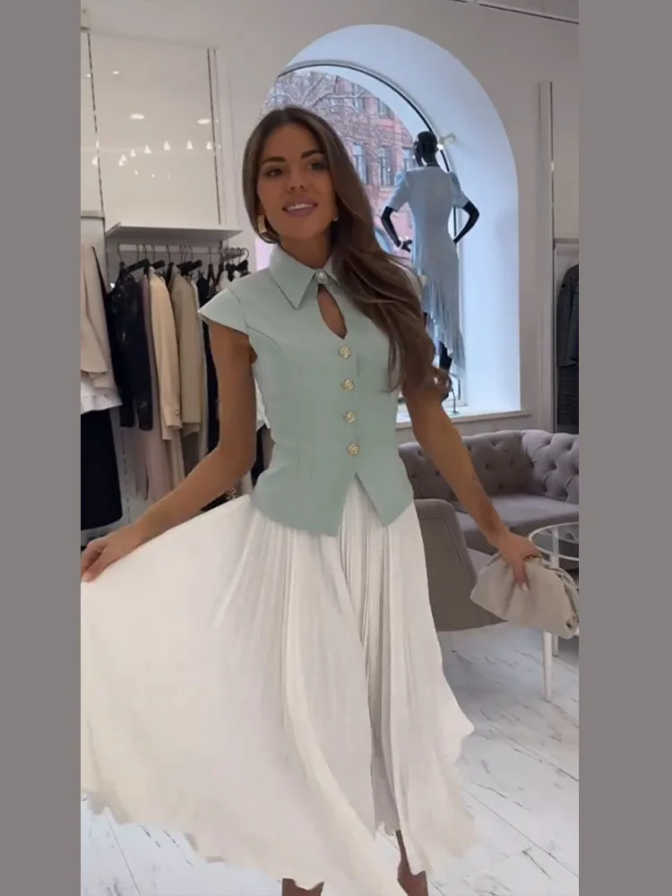 Neue Sets: Sexy, schmal geschnittene Oberteile mit Revers, Cape-Ärmeln und Cut-Outs sowie einreihige, taillierte Hosen für Damen – Detail 19