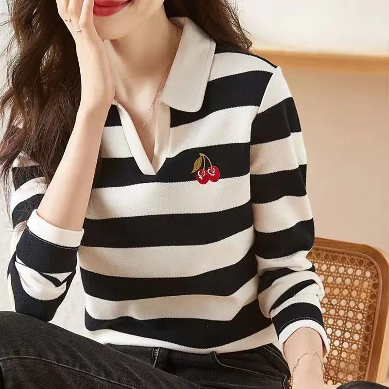 

Women Korean Fashion Striped Print Elegant Polo Collar T-shirt Spring Autumn Casual Long Sleeve Loose Chic All Match Tops XQ248