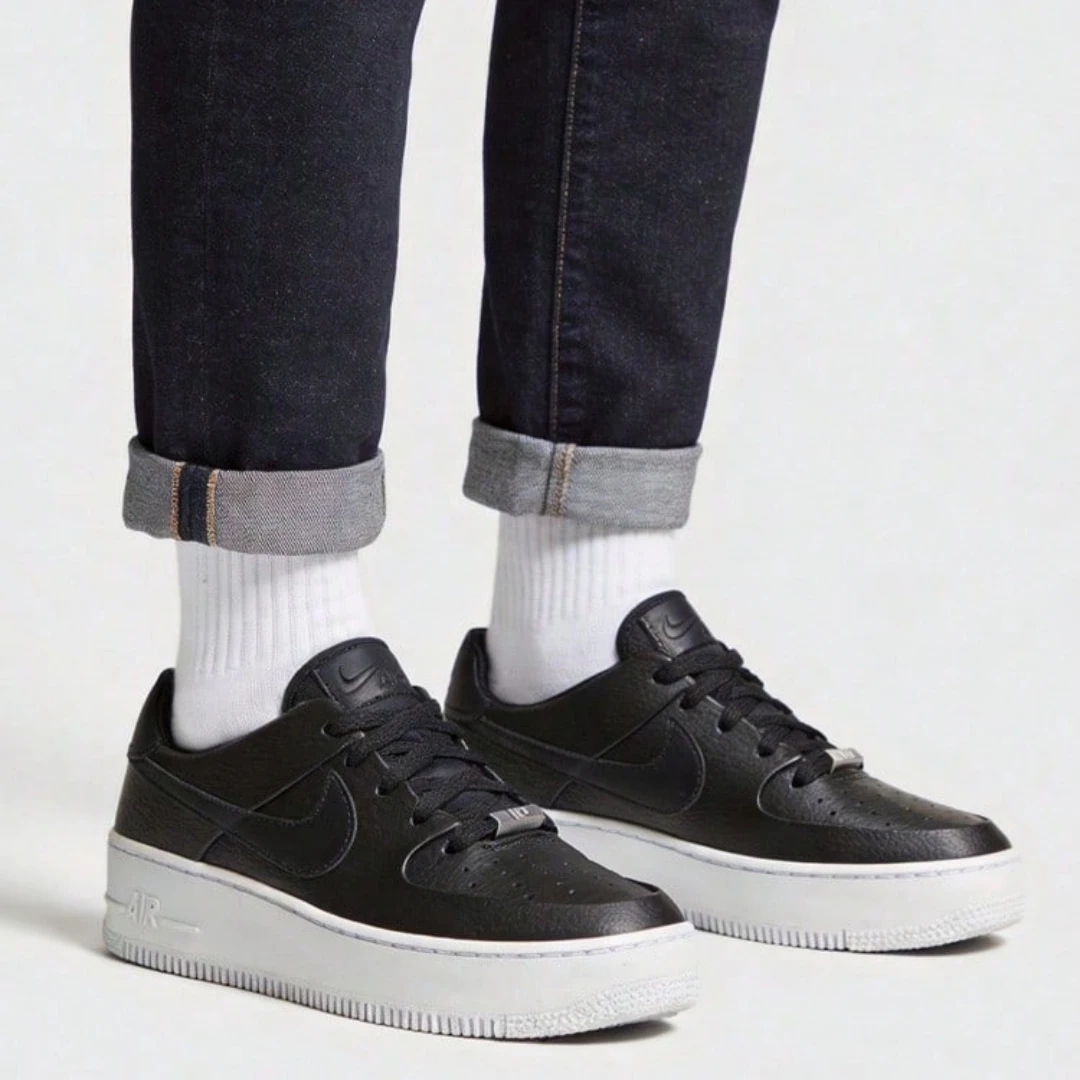 Nike Air Force 1 Women's AR5339-002 – lightweight, comfy, versatile, durable, non-slip retro low-top shoes
