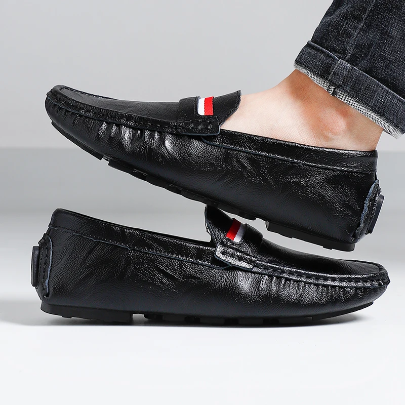 

Loafers Men Handmade Casual Driving Flats Slip-on Shoes 2025 Luxury Comfy Moccasins White Loafers Shoes Men One-pedal bean shoes