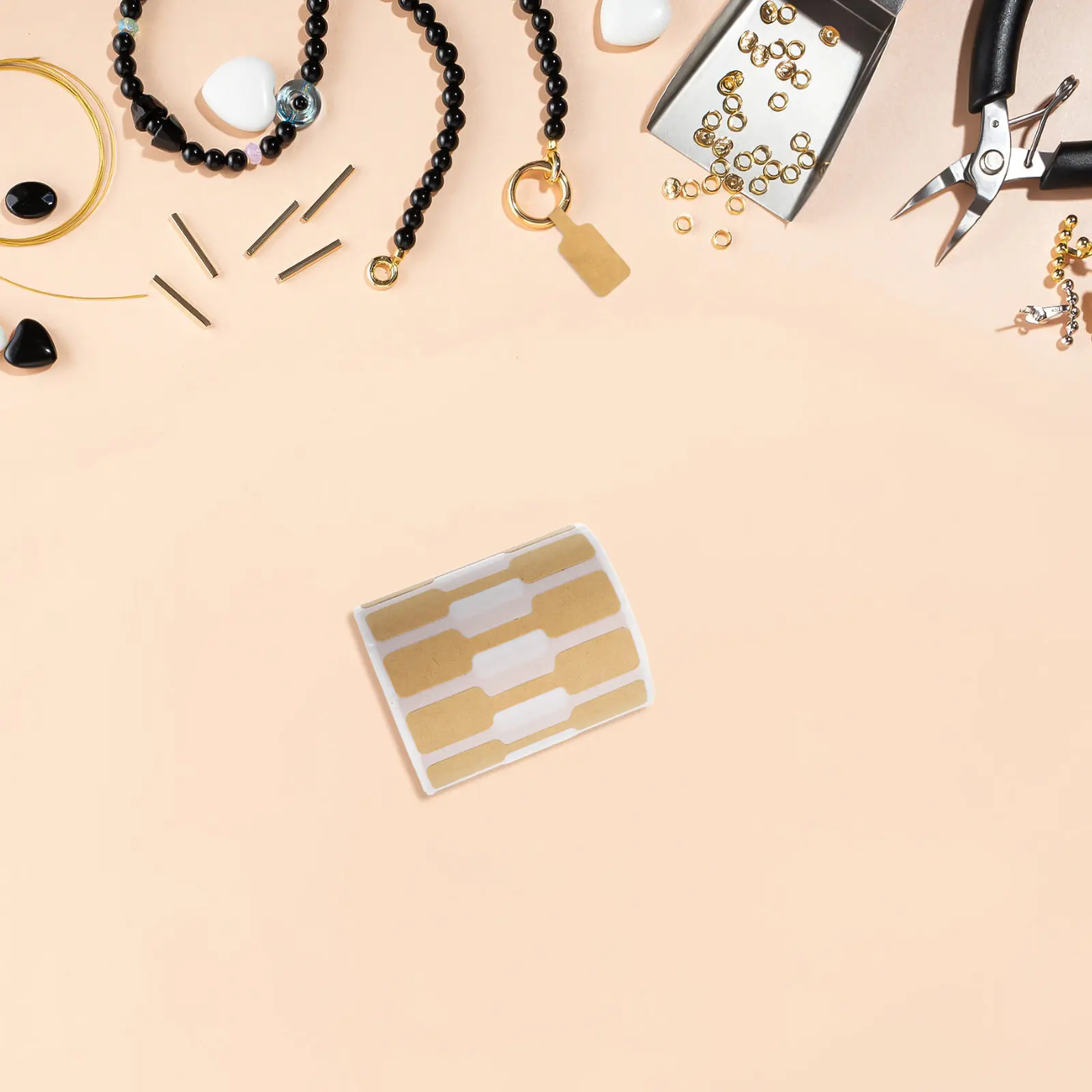

500Pcs Jewelry Price Labels Roll Blank Kraft Paper Self Adhesive Tags for Rings Necklaces Bracelets Retail Store Display Sale