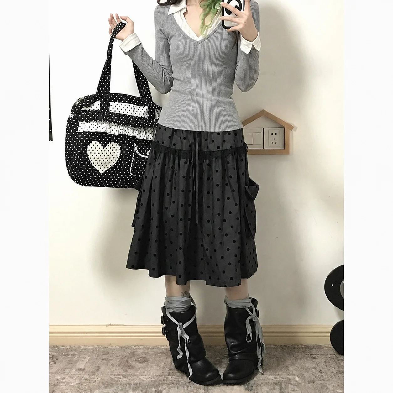 ชุดเซ็ต 2 ชิ้น สไตล์สาวแซ่บ Y2 - Street Fashion Outfit Girl บทวิจารณ์และราคา